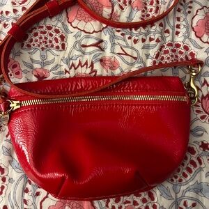 Clare V. Petite Fanny Pucker Patent Super Red excellent condition